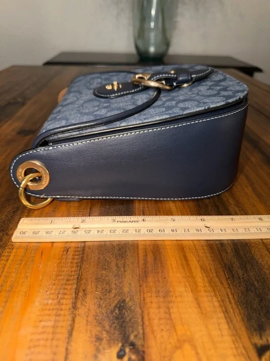 Coach Kleo Bag in Signature Chambray, Denim Blue - Picture 5 of 13